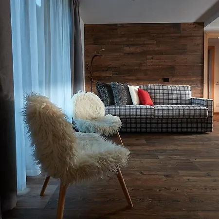Apartment Al Bait Ross Bormio