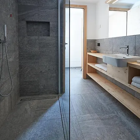 Apartment Al Bait Ross Bormio