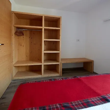 Apartment Al Bait Ross Bormio