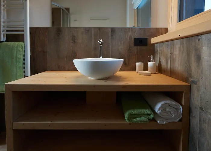 Al Bait Ross Apartment *